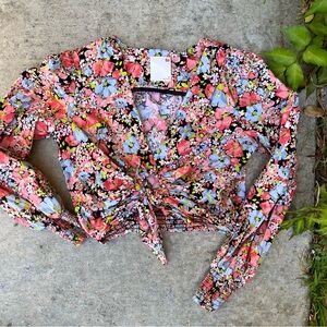 So Floral Long Sleeve Crop Top